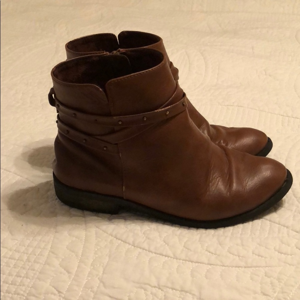 Jessica Simpson ankle boots for girls